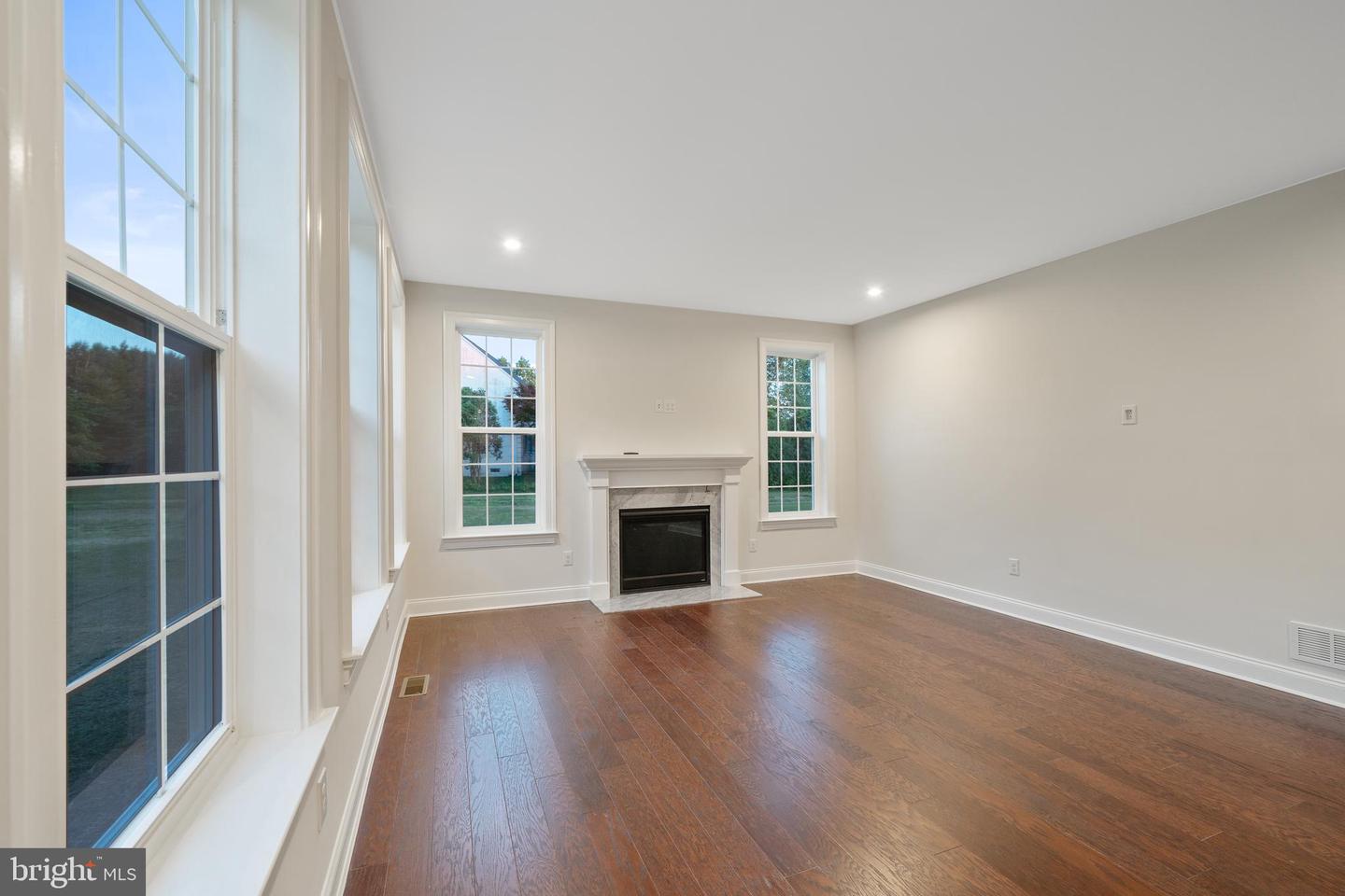 273 Abbotsford Dr #somerset Floorplan Property Photo 15