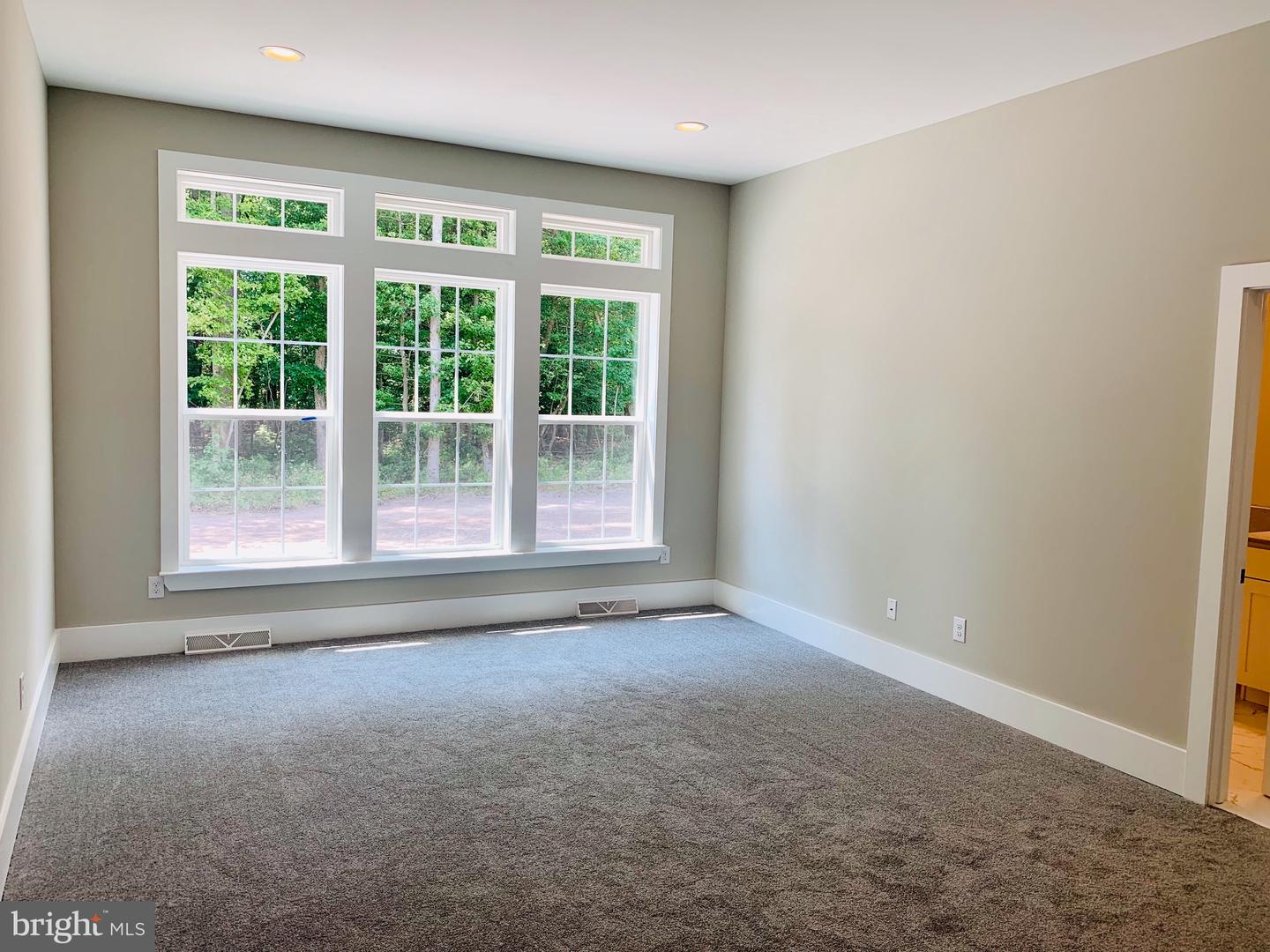 34080 Henry's Way S Property Photo 40