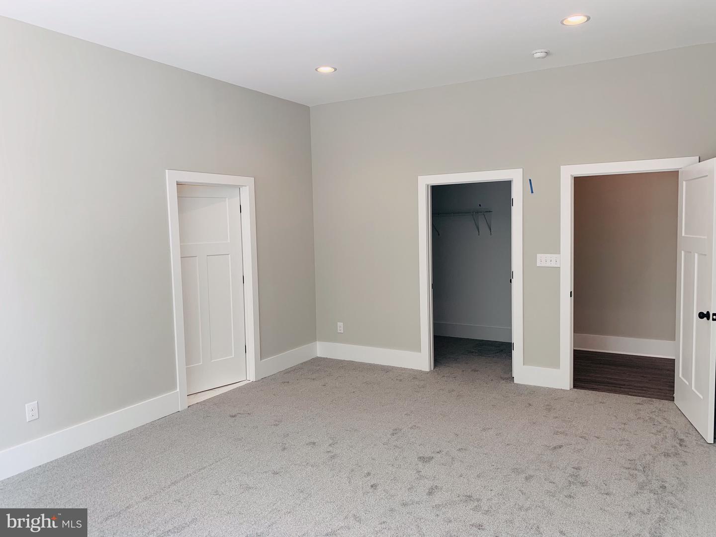 34080 Henry's Way S Property Photo 41
