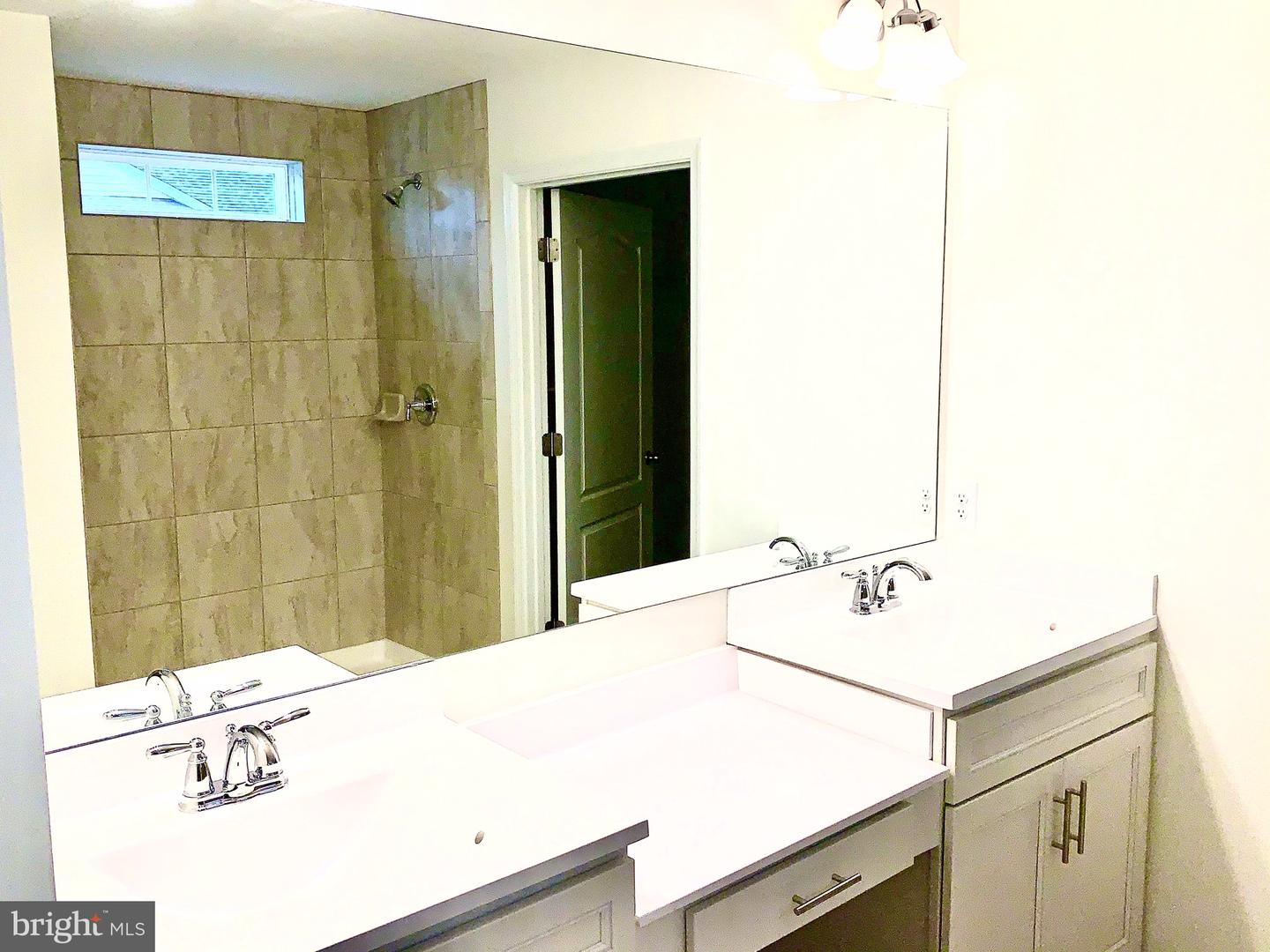 34614 Henry's Way S Property Photo 24