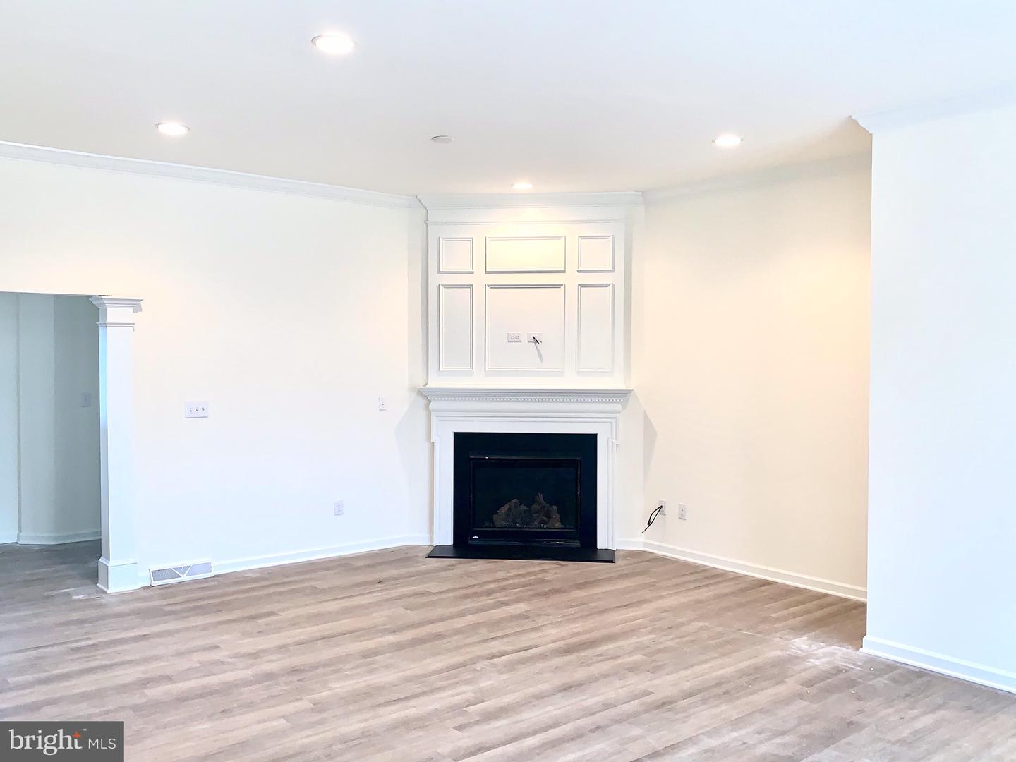 34614 Henry's Way S Property Photo 29