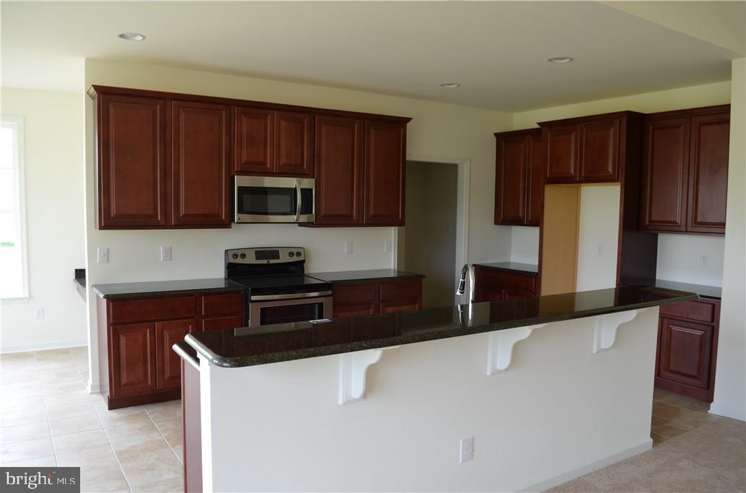 31 Henry's Way S Property Photo 6