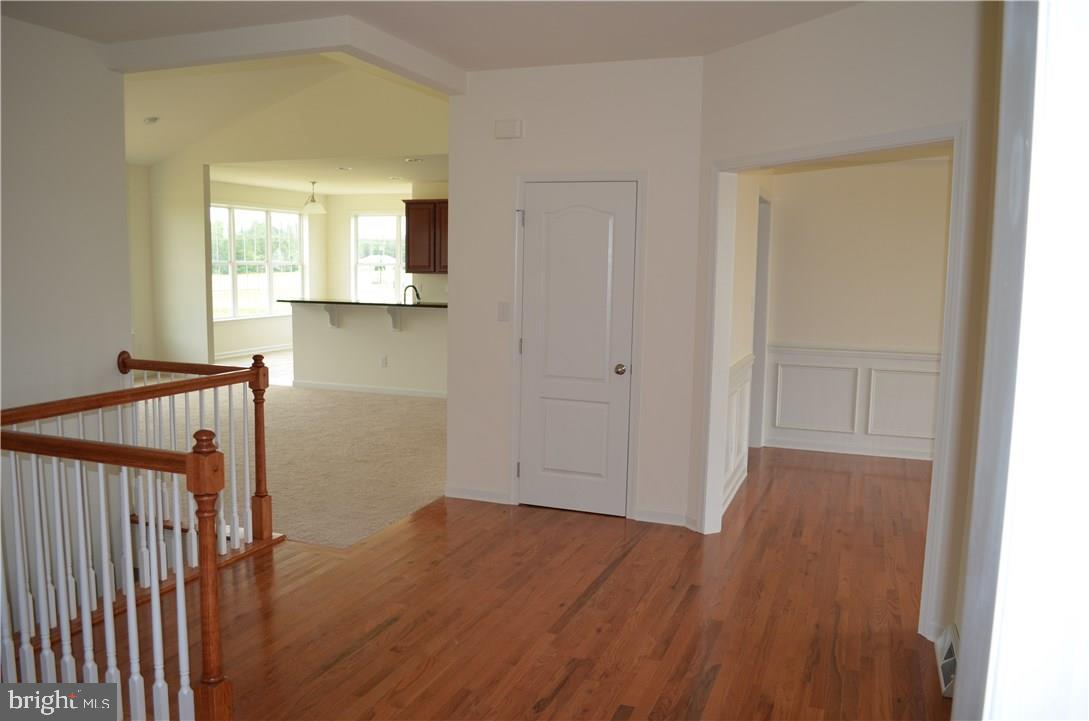 31 Henry's Way S Property Photo 14