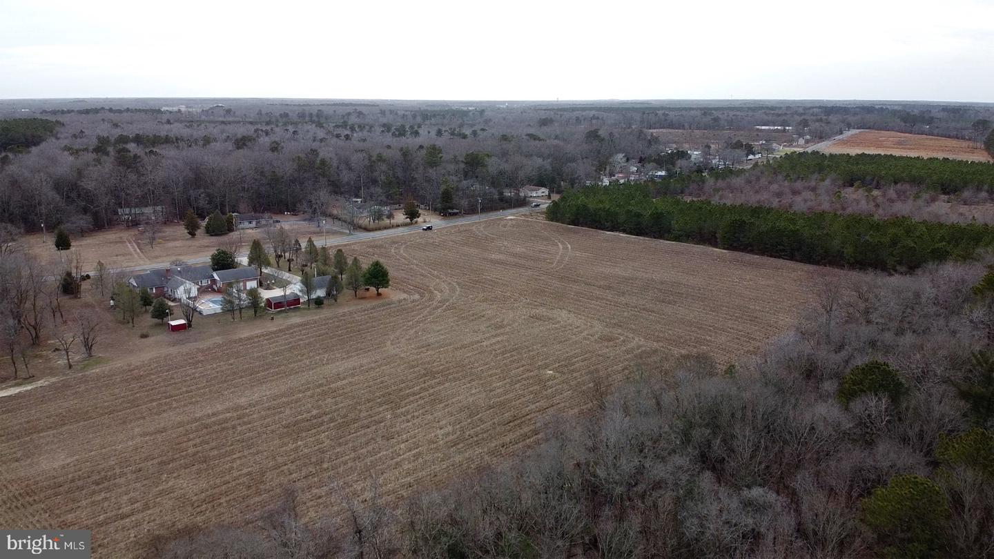 21063 Wilson Rd Property Photo 21