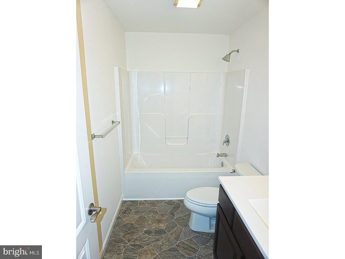 127 Pond Dr Property Photo 14