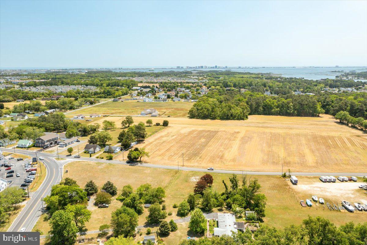 34861 W Line Rd Property Photo 10