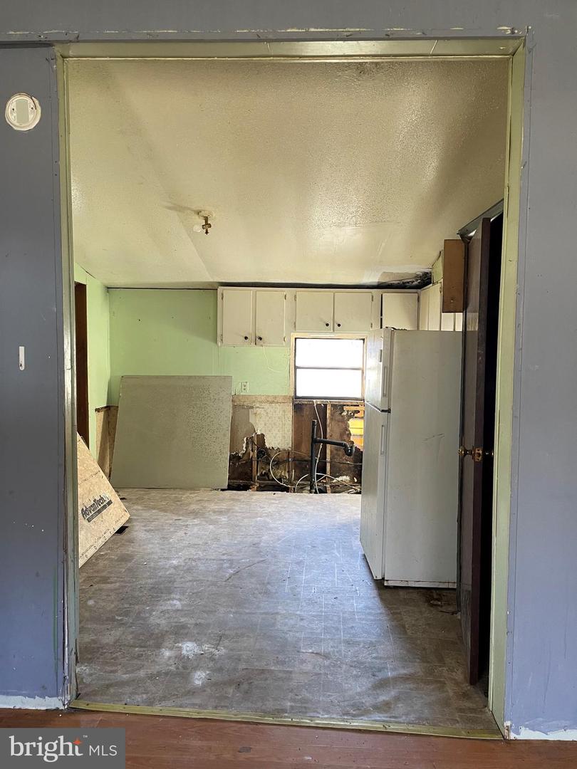 13990 S Old State Rd Property Photo 14