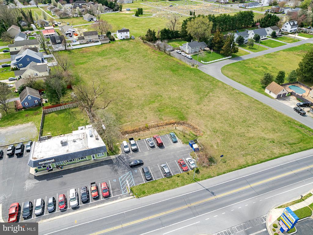 211 Broadkill Rd Property Photo 1