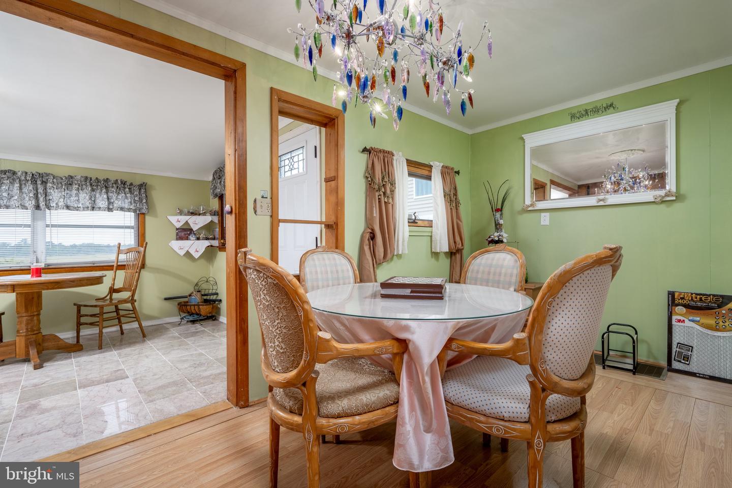 581 Bay Avenue Property Photo 10