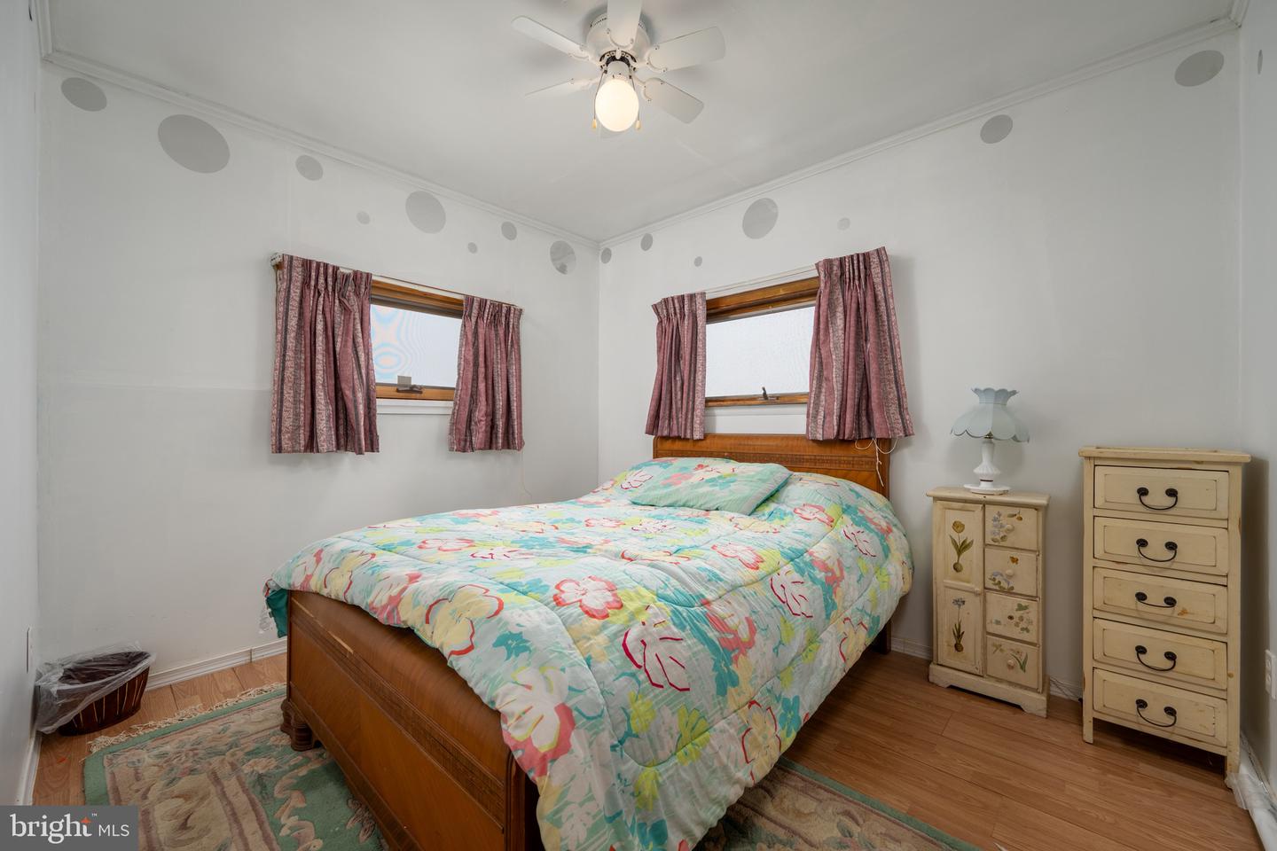 581 Bay Avenue Property Photo 18