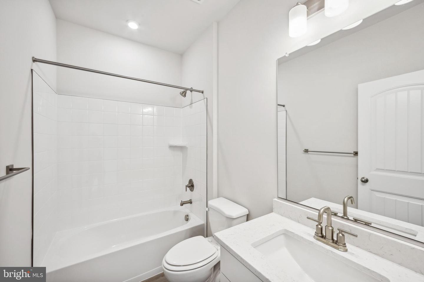 11518 Solomon Way Property Photo 24
