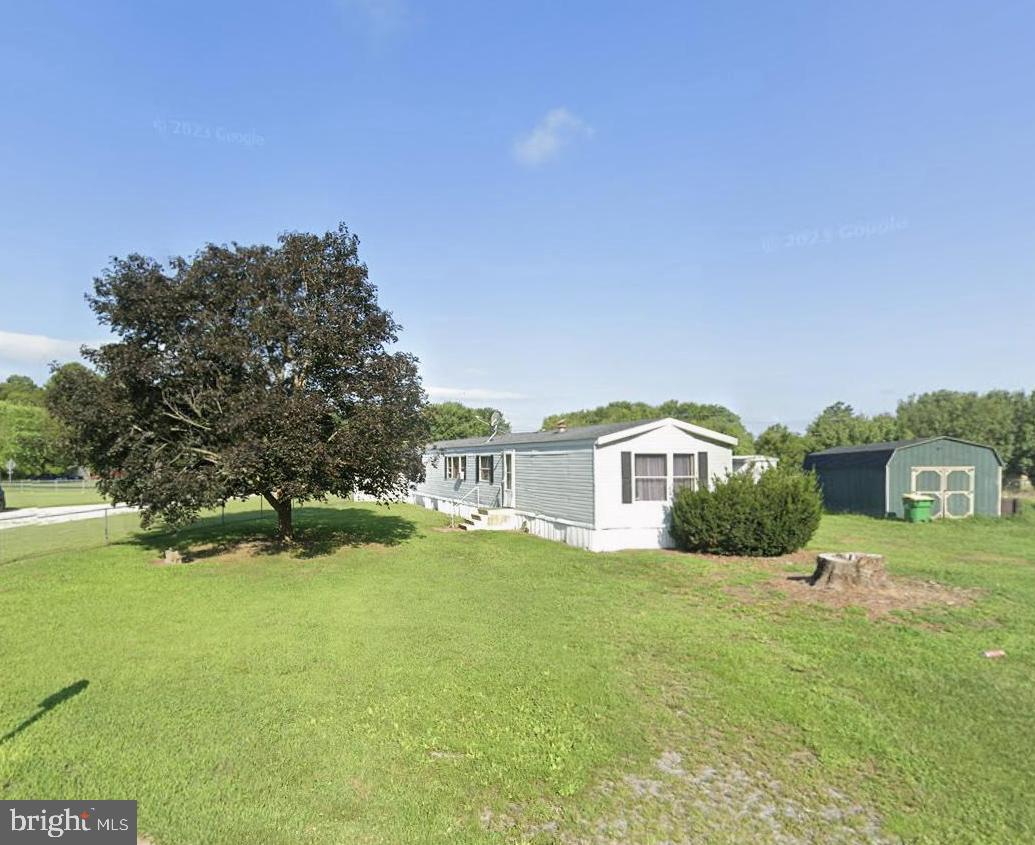 19194 E Meadowview Dr Property Photo 1