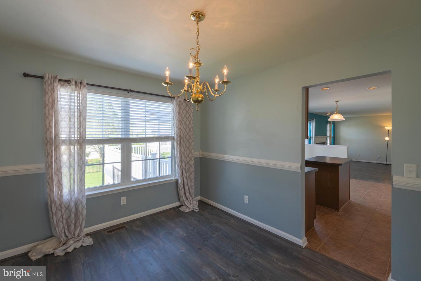 22967 Surry Ln Property Photo 21