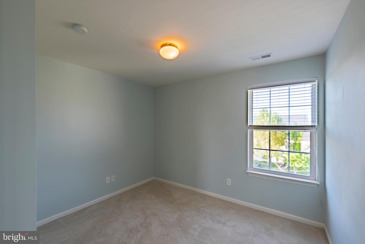 22967 Surry Ln Property Photo 29