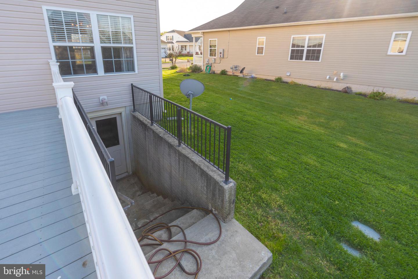 22967 Surry Ln Property Photo 43