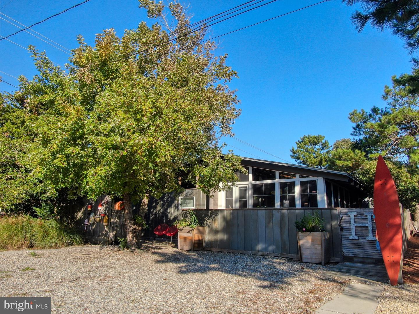 23 Jersey St Property Photo 46