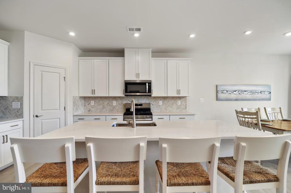 31640 Raegans Way Property Photo 10