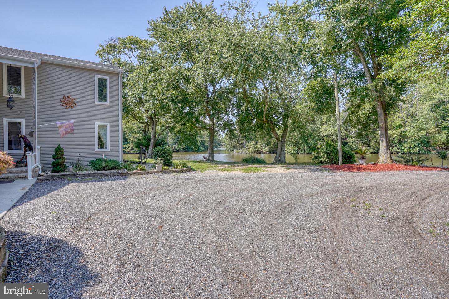 5204 Brown St Property Photo 23