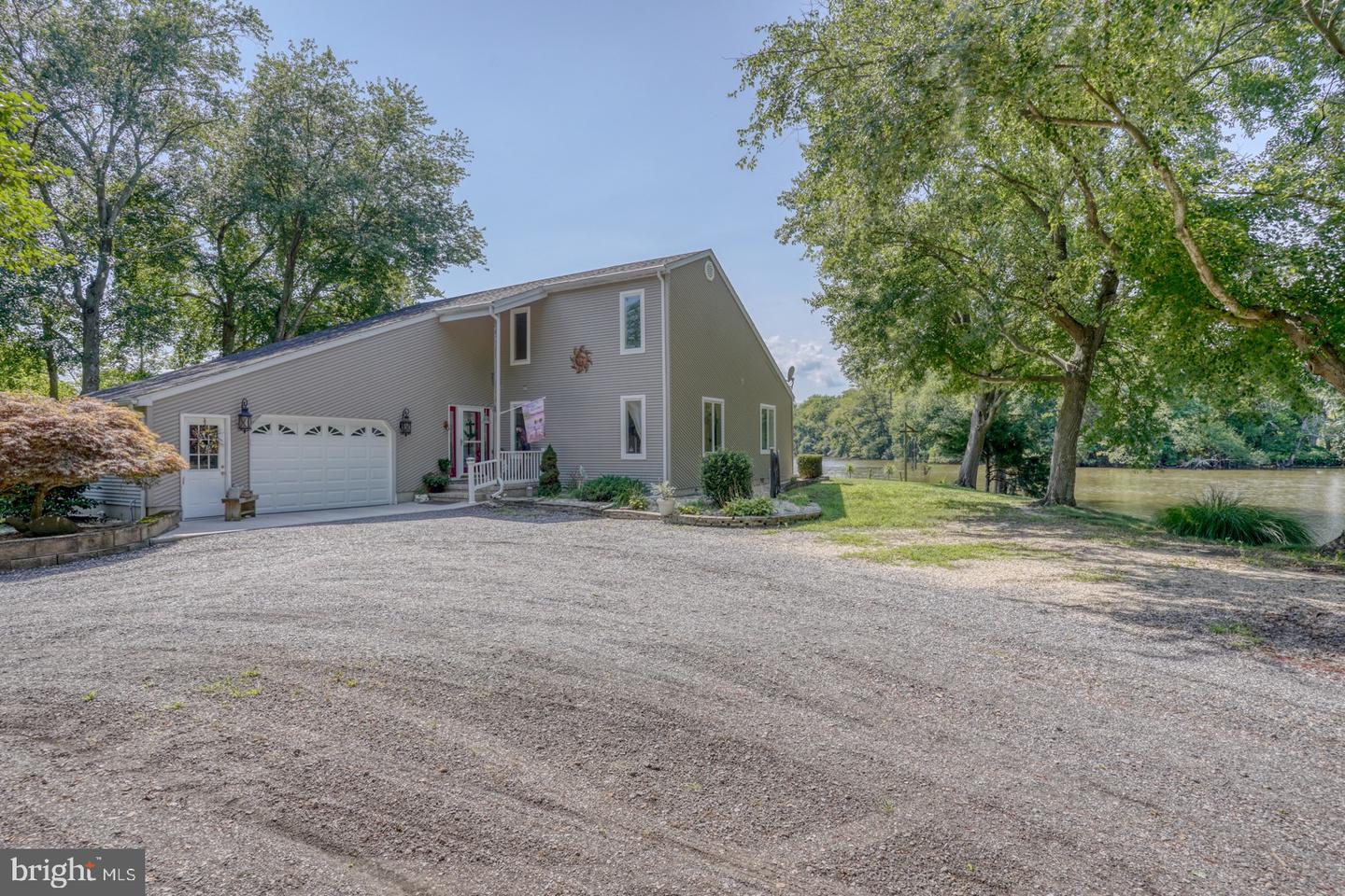 5204 Brown St Property Photo 35