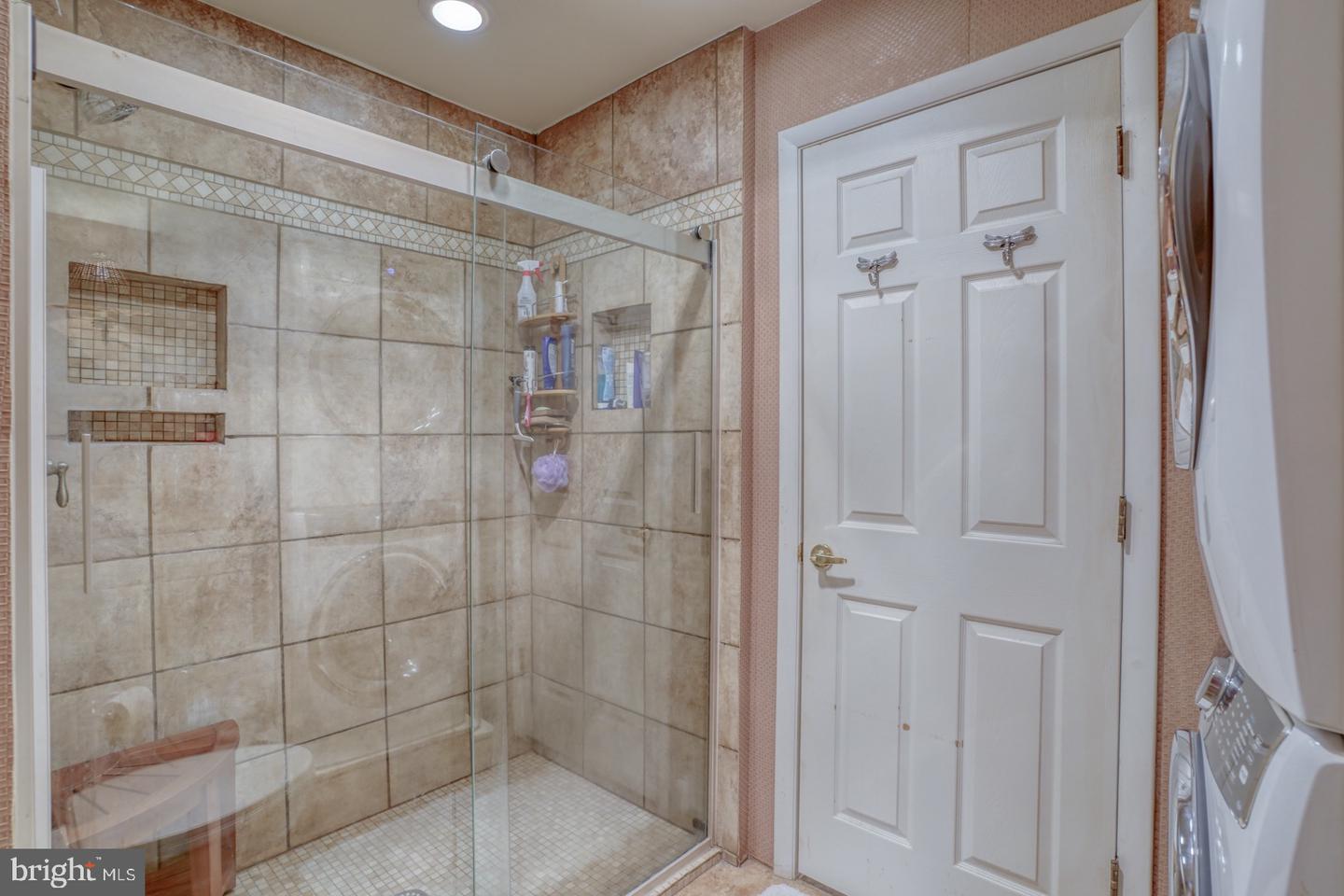 5204 Brown St Property Photo 69