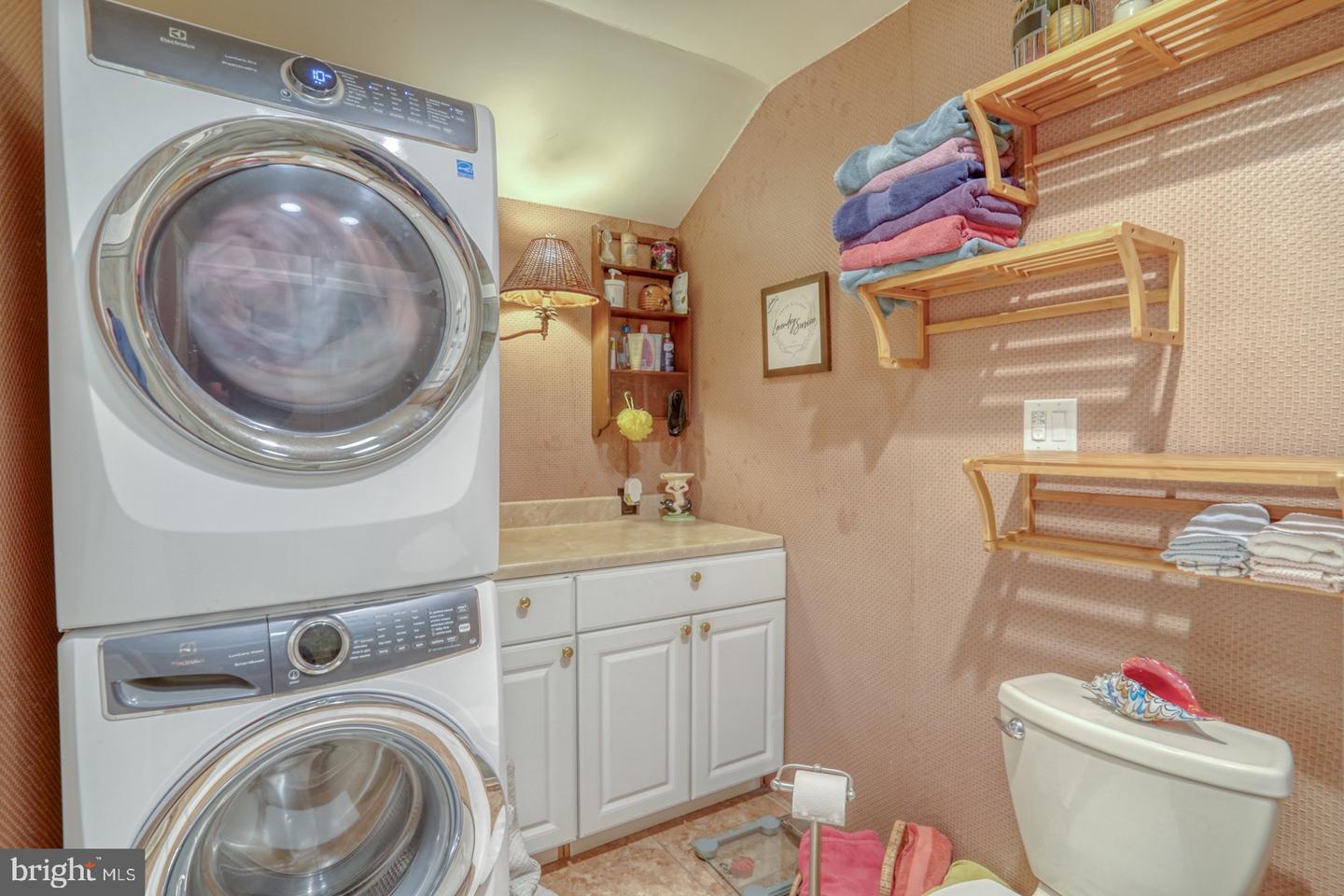 5204 Brown St Property Photo 70
