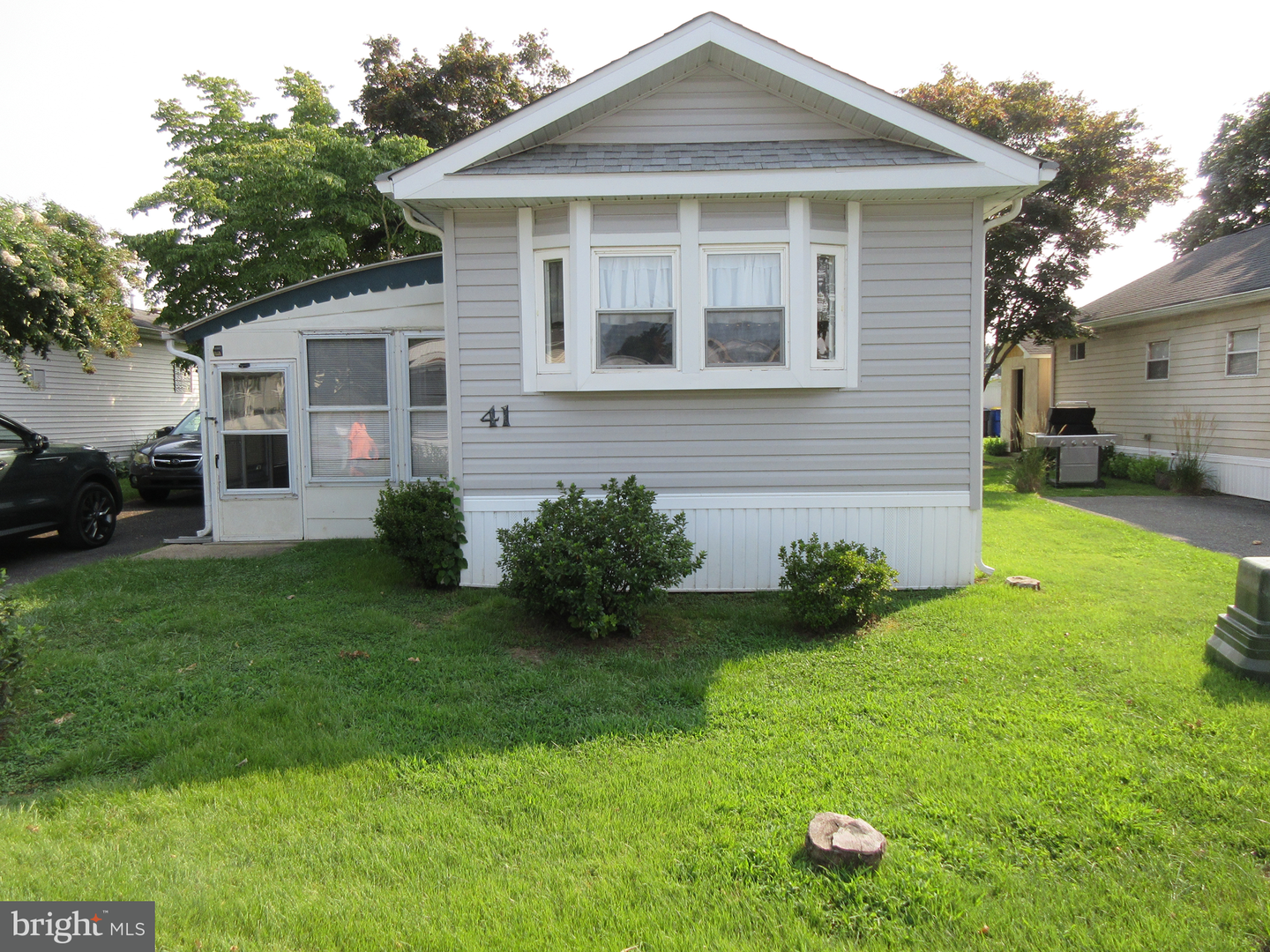 41 SPINNING WHEEL LN Property Photo 1
