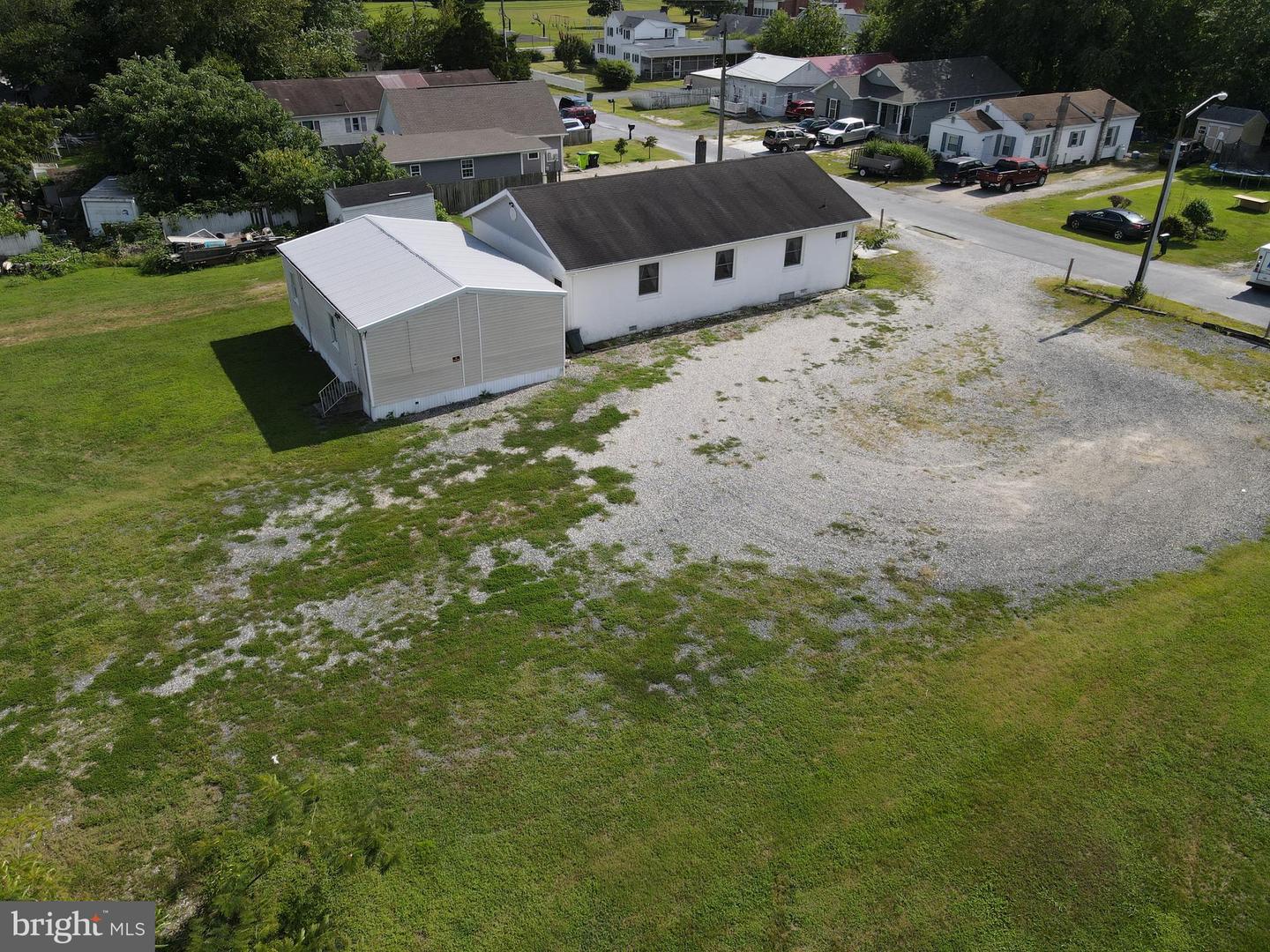 12 Booker St Property Photo 9