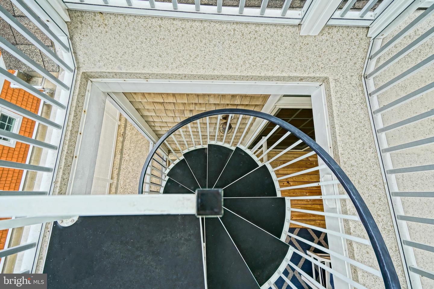214 Midland Ave Property Photo 65