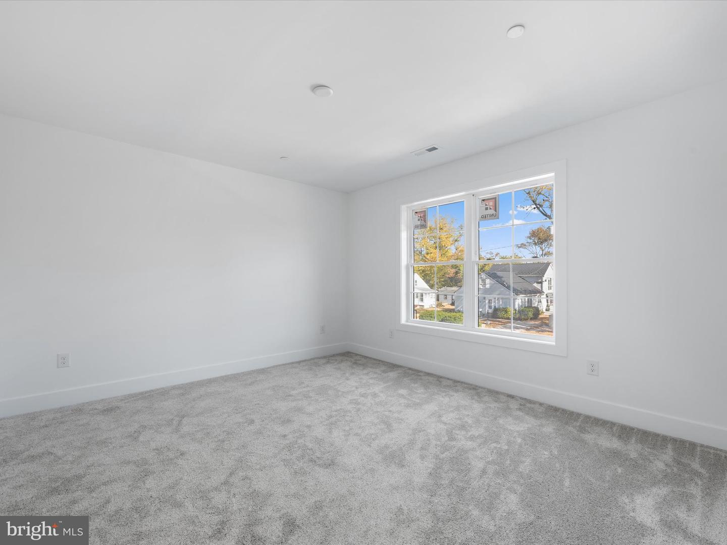 406 Boxwood St Property Photo 31