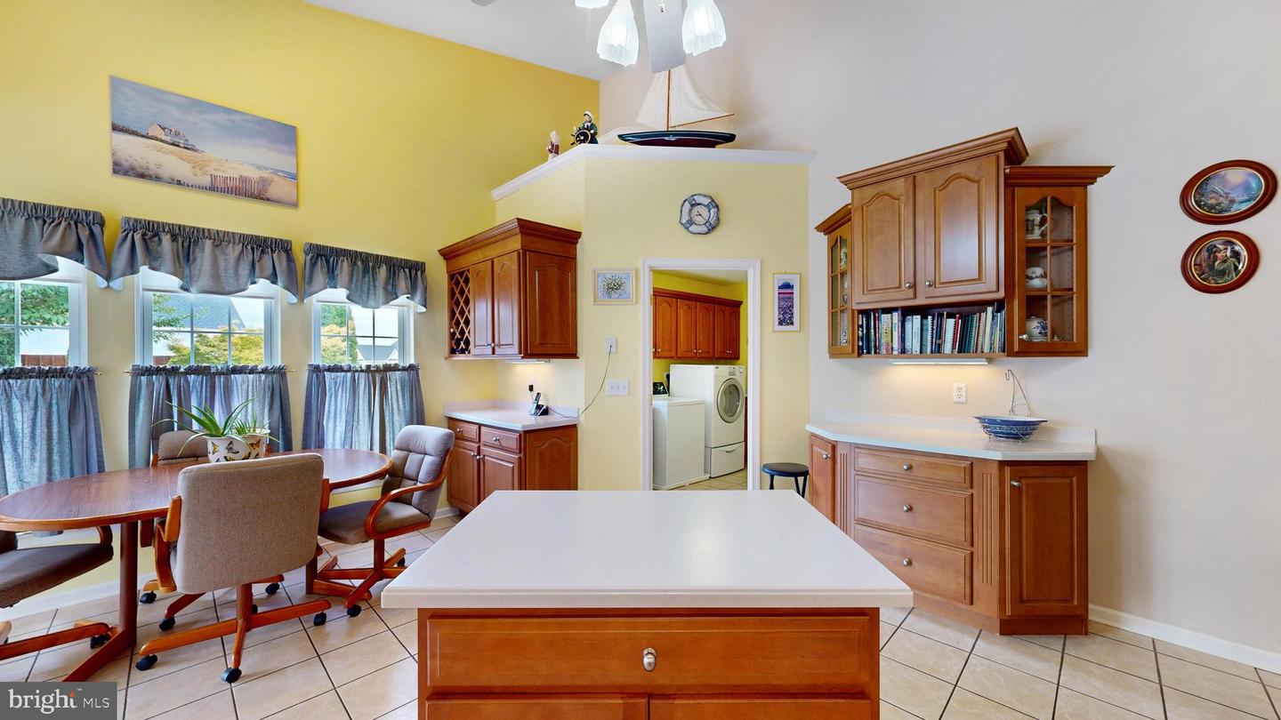 15009 Oyster Shell Dr Property Photo 8