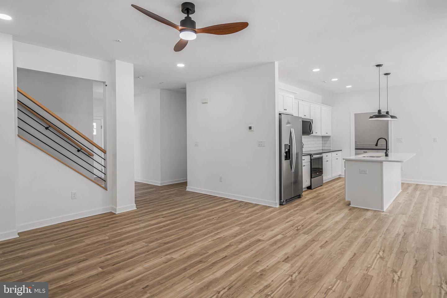 302 Atlantic St Property Photo 12