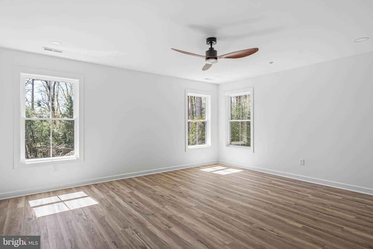 302 Atlantic St Property Photo 19