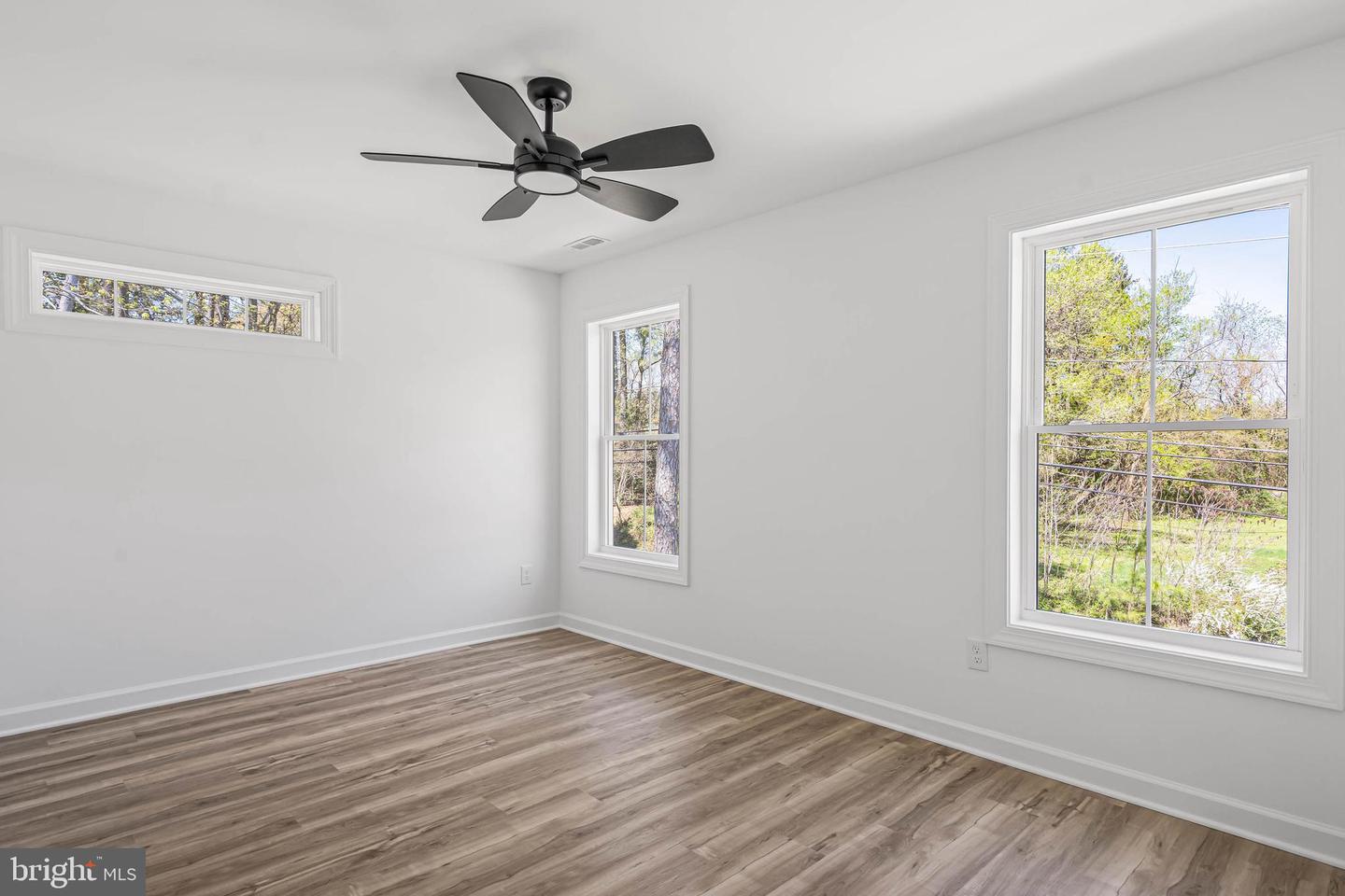 302 Atlantic St Property Photo 23