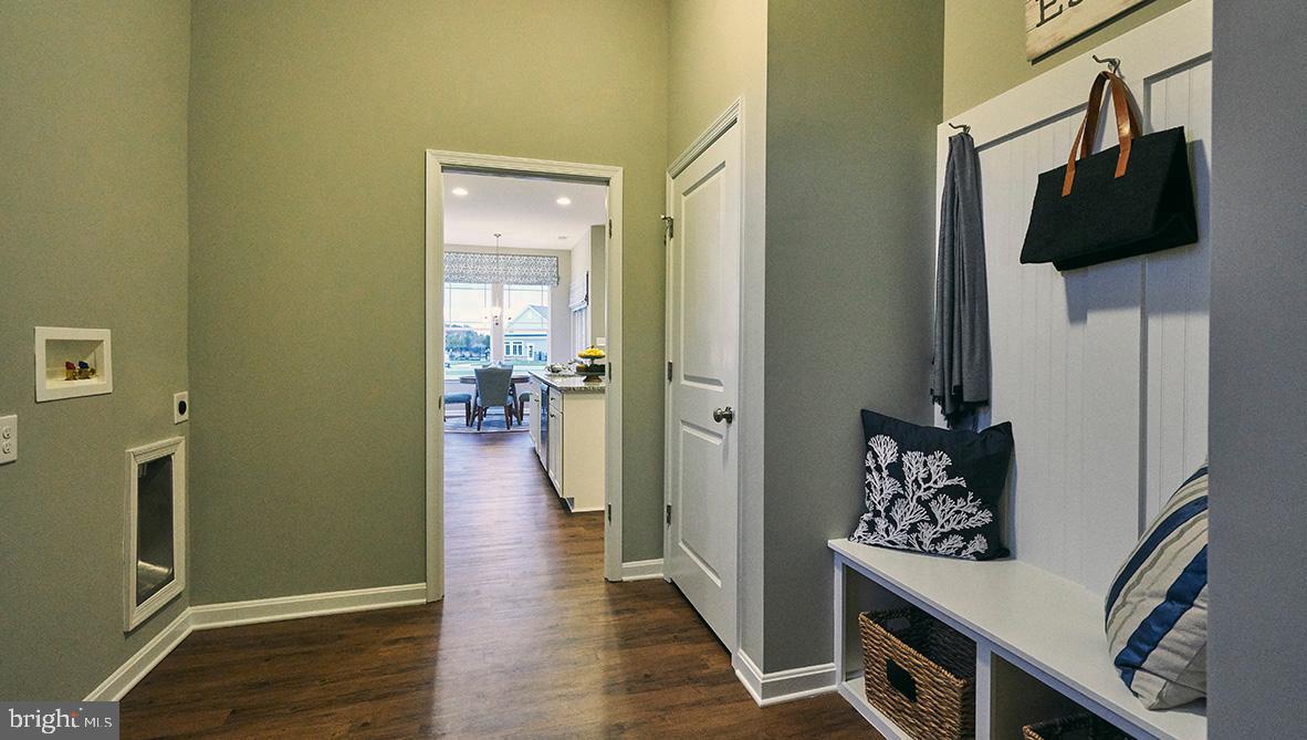 18904 West Gate Ct Property Photo 12