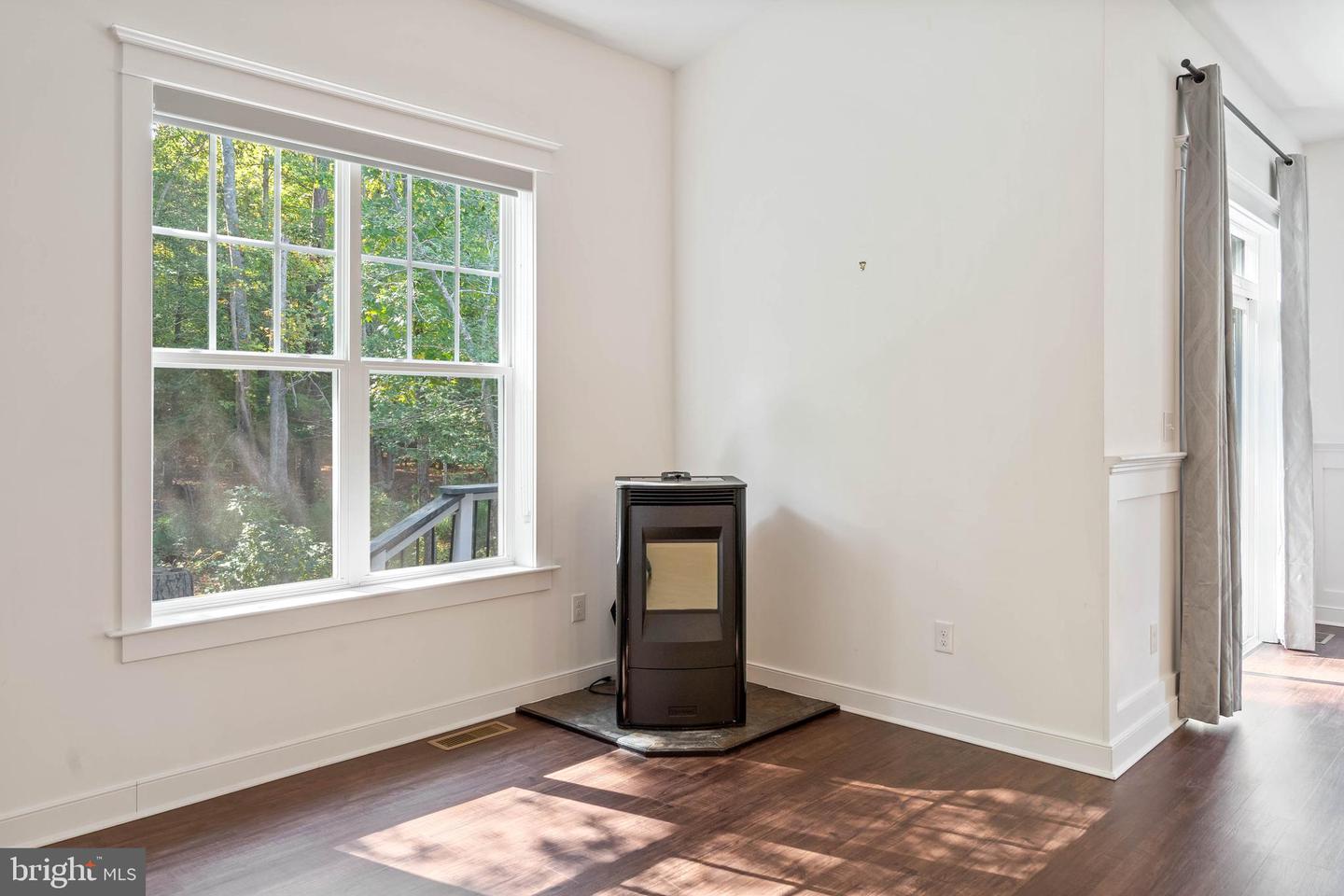 22395 Arbor Circle Property Photo 14