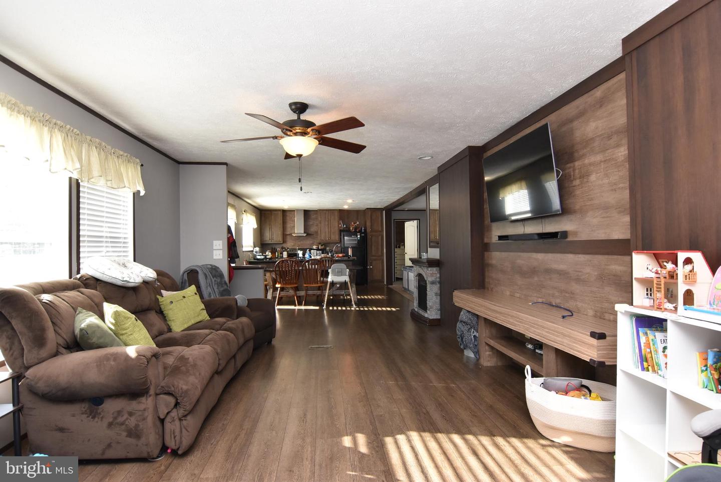 32813 E Berkley Ct Property Photo 7