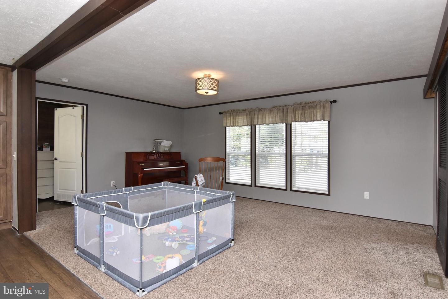 32813 E Berkley Ct Property Photo 13