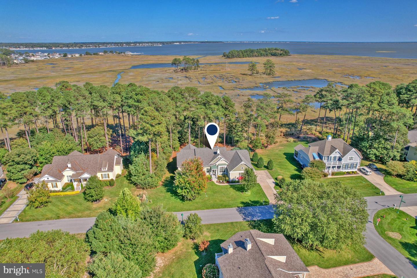 23298 Horse Island Rd Property Photo 2