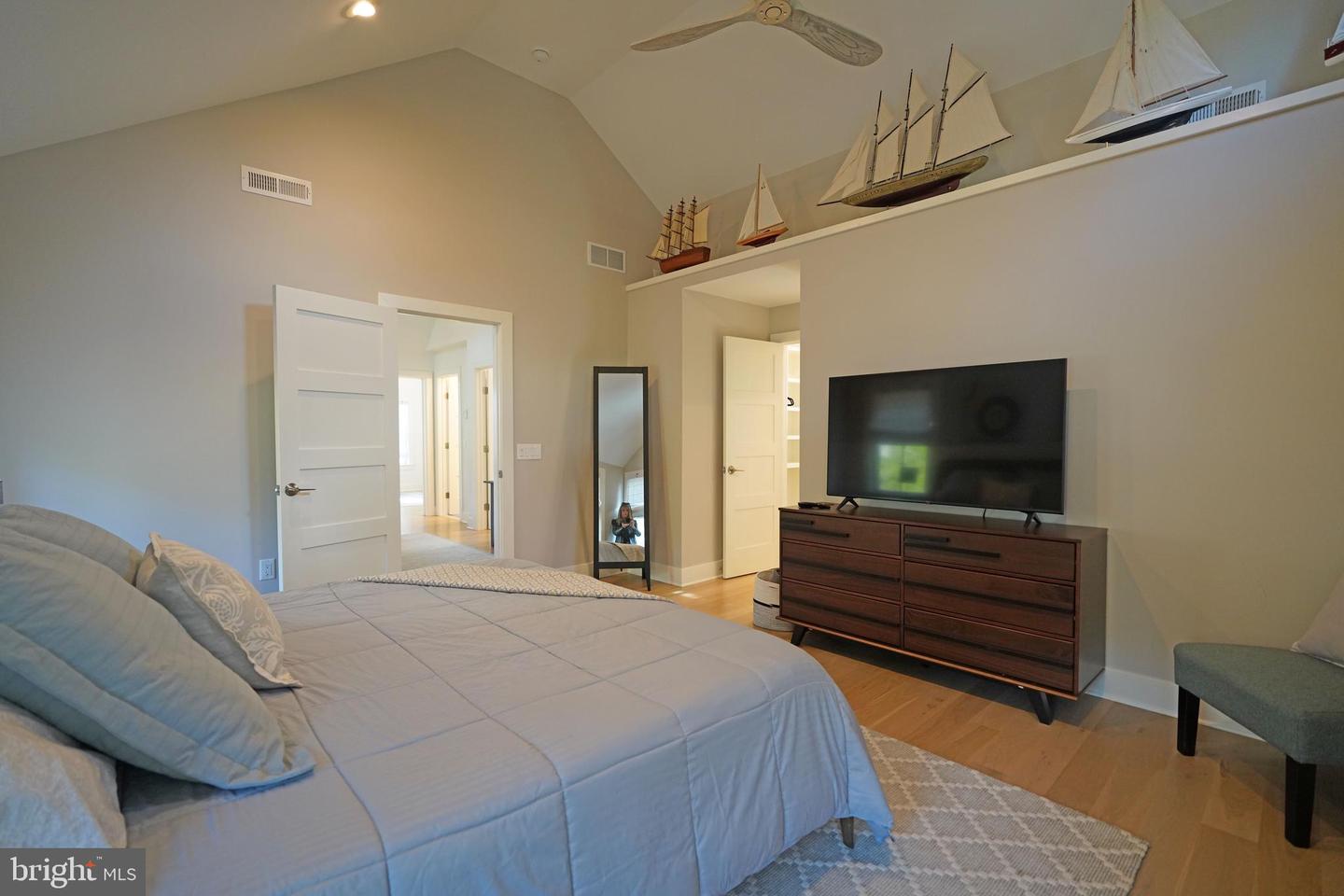 514 Railroad Ave Property Photo 43