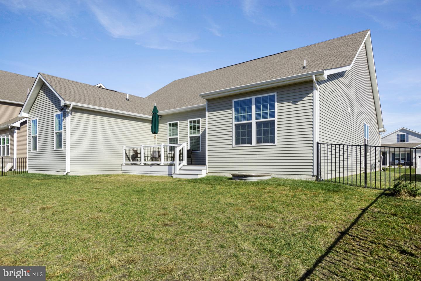 24360 Caldwell Cir Property Photo 3