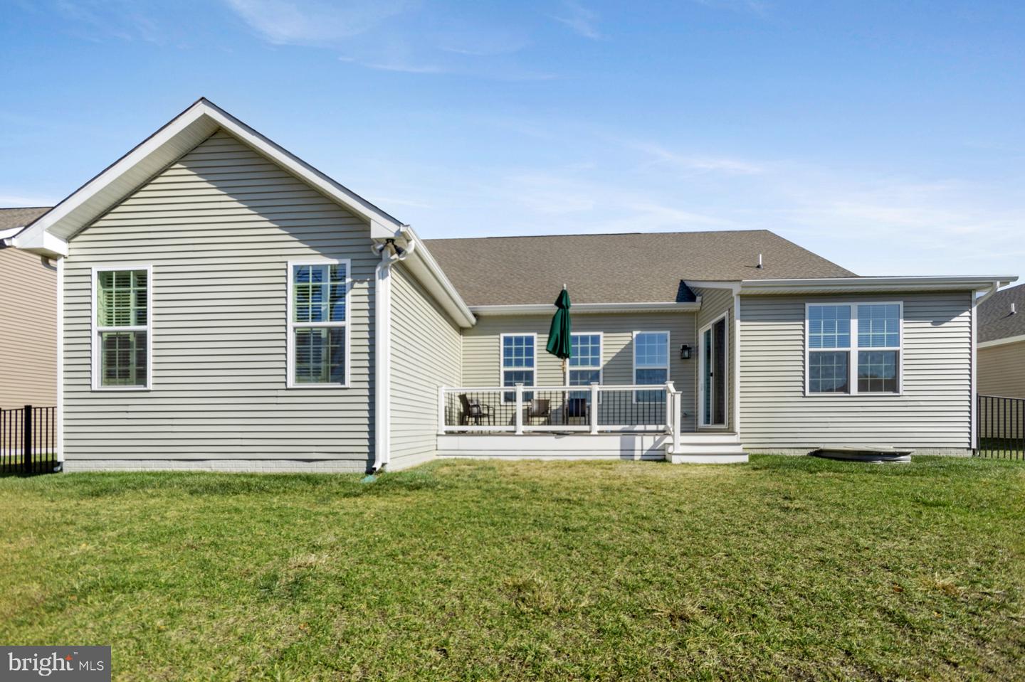 24360 Caldwell Cir Property Photo 4