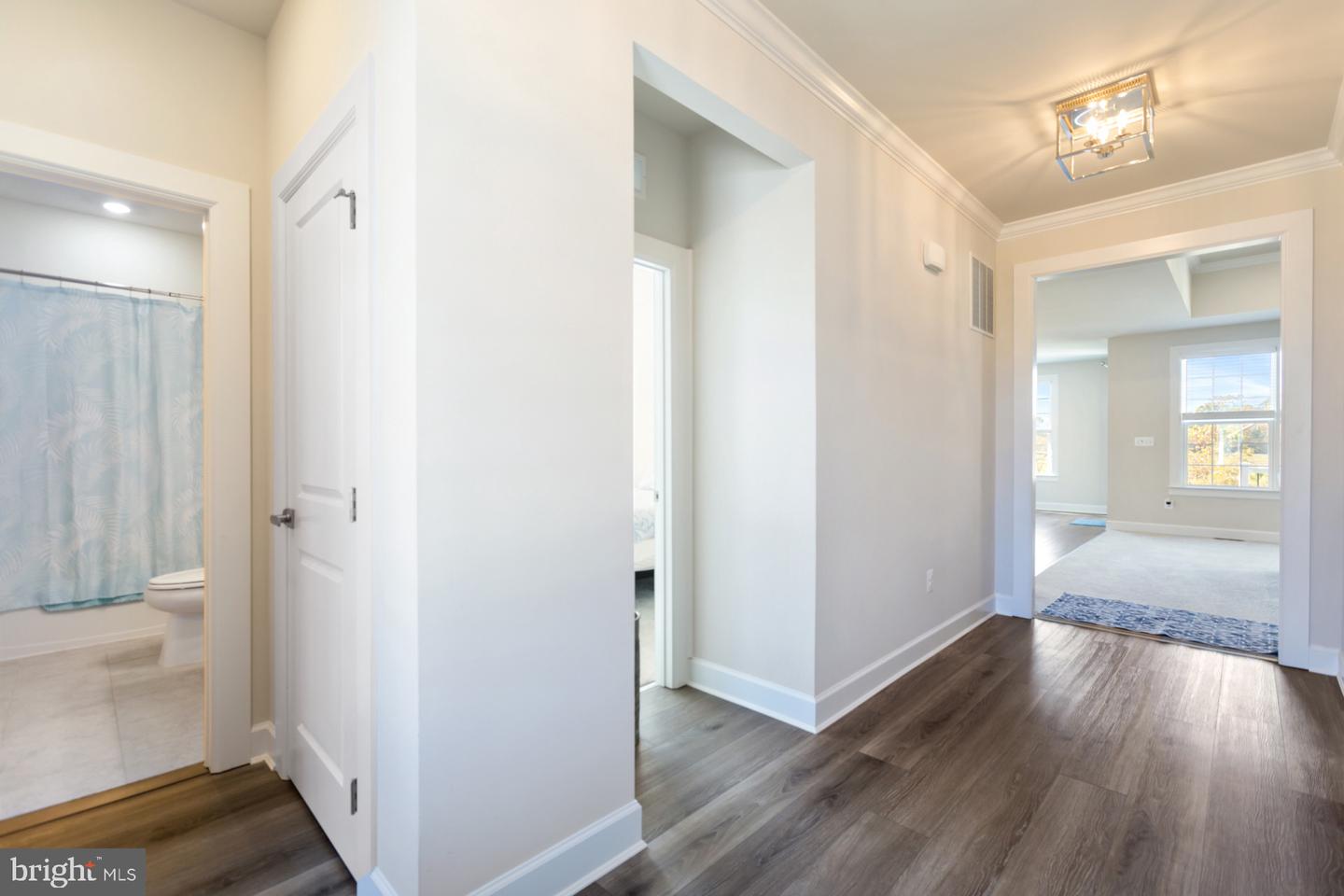 24360 Caldwell Cir Property Photo 5