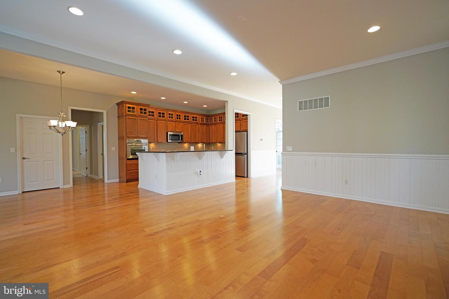 23864 Samuel Adams Cir Property Photo 6