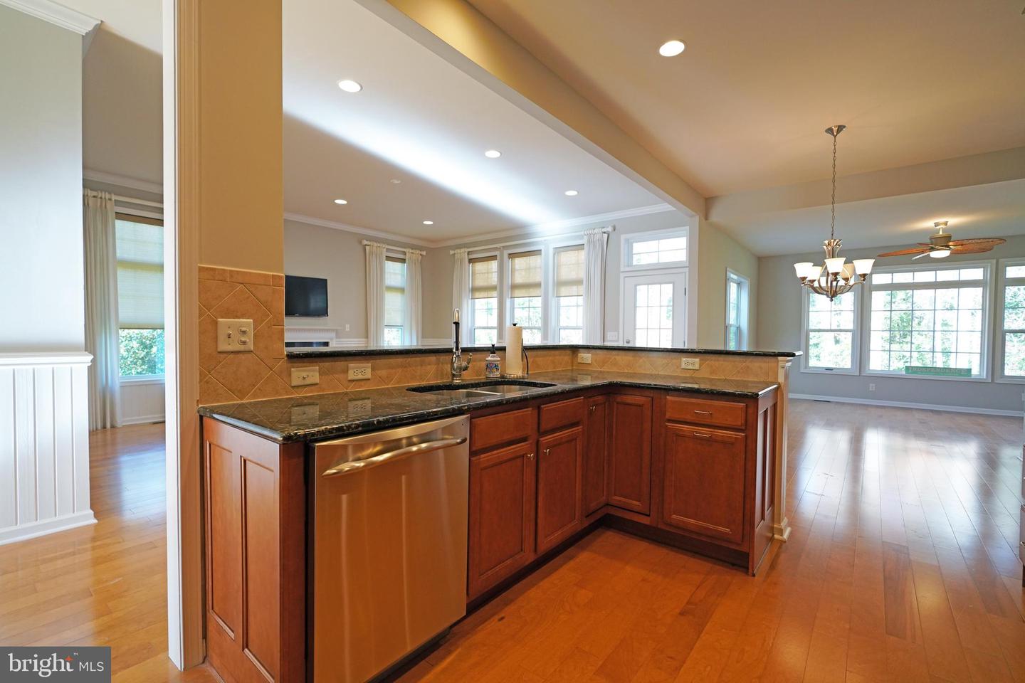 23864 Samuel Adams Cir Property Photo 14