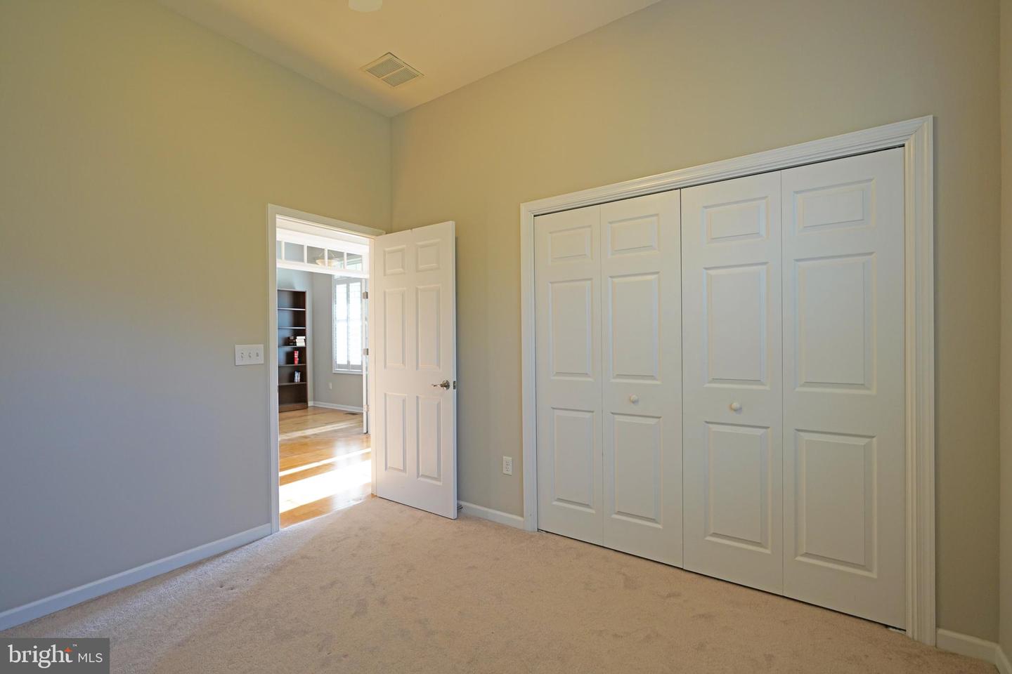 23864 Samuel Adams Cir Property Photo 34