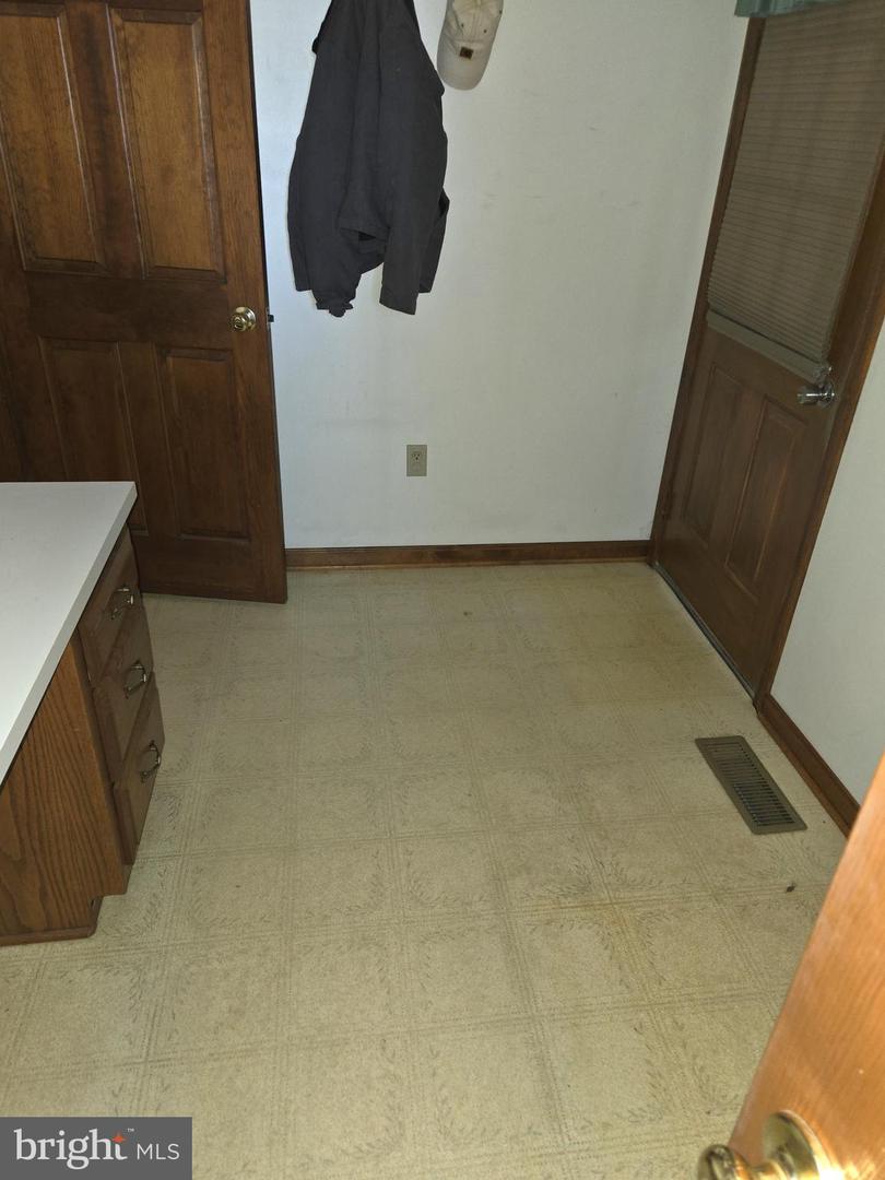 30814 Cypress Ln Property Photo 17