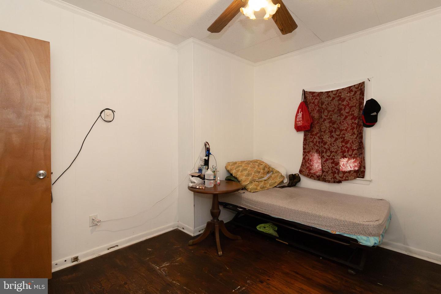 15 & 17 E High St Property Photo 12