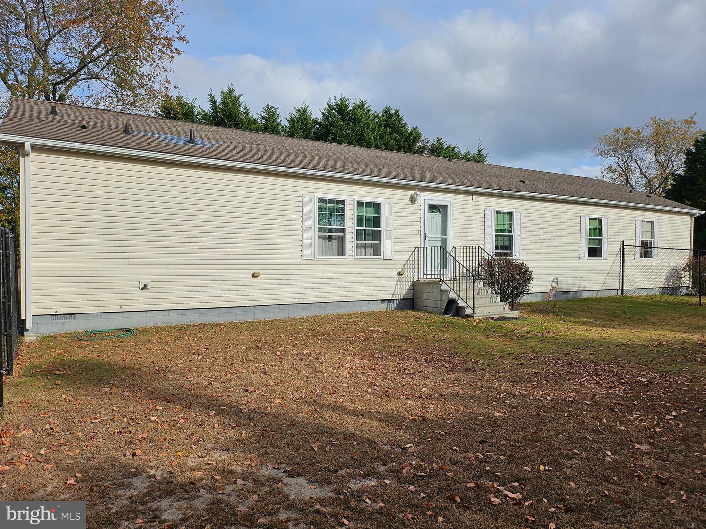30856 Magenta Ln Property Photo 11