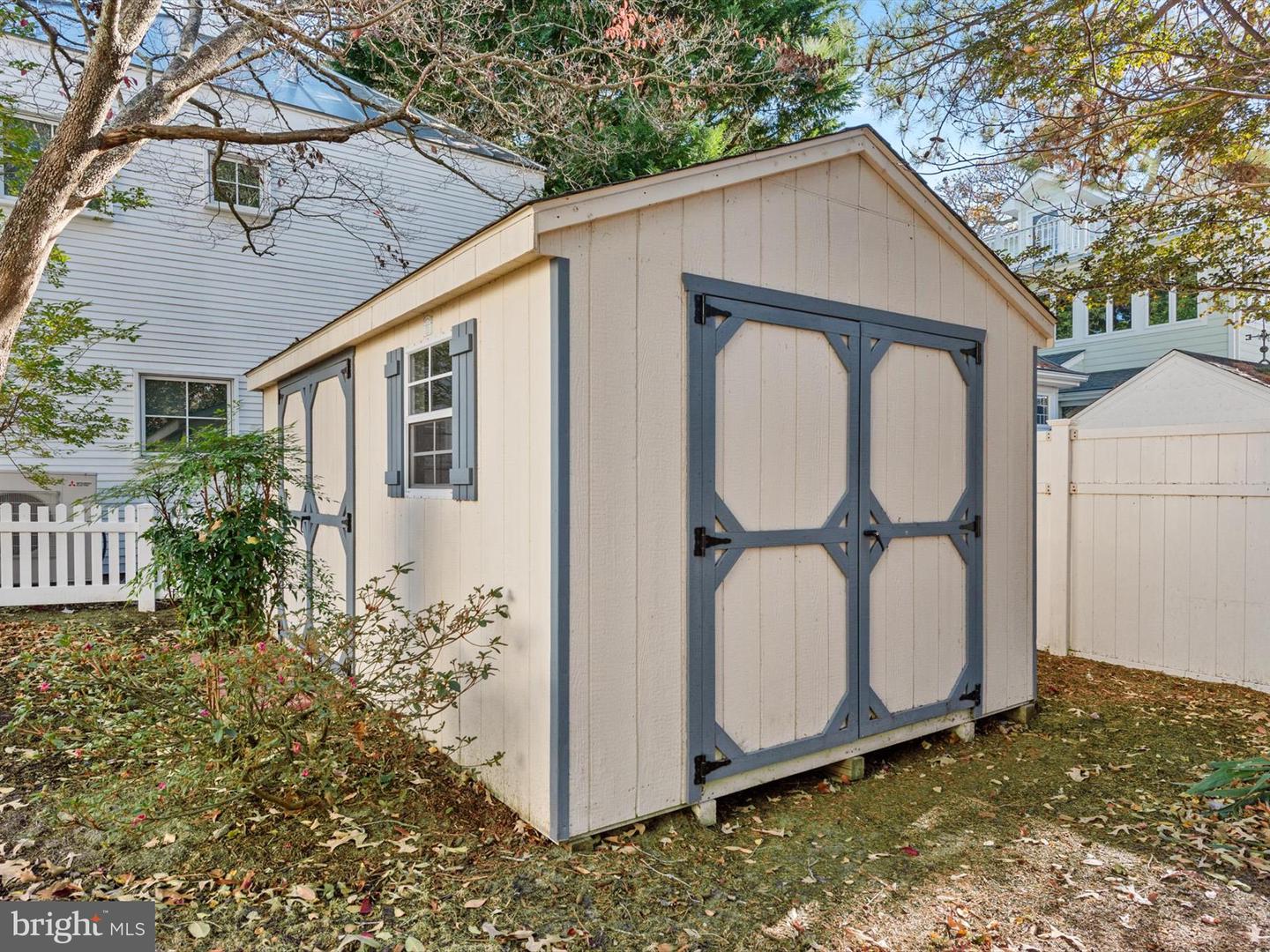 108 Philadelphia St #b Property Photo 47
