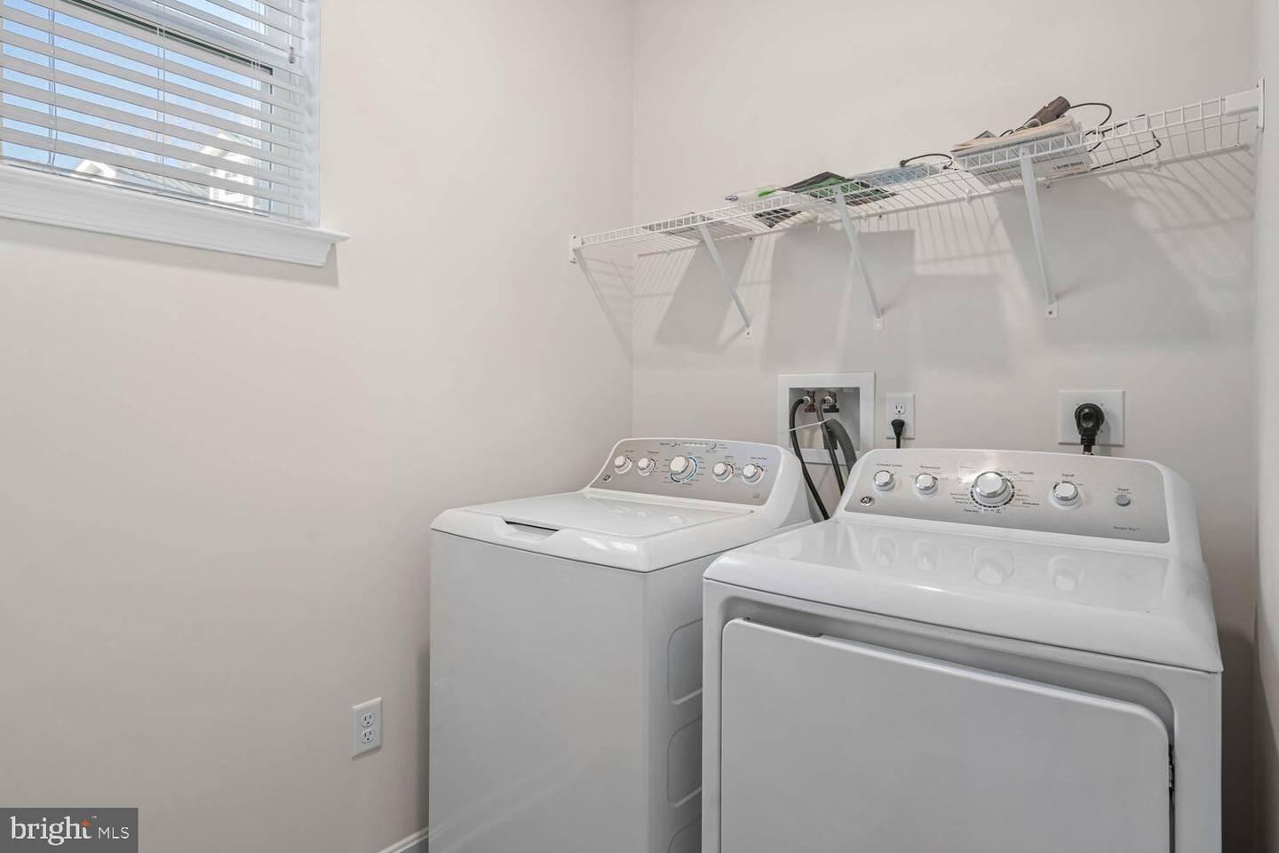 35031 Dundee St #6 Property Photo 26